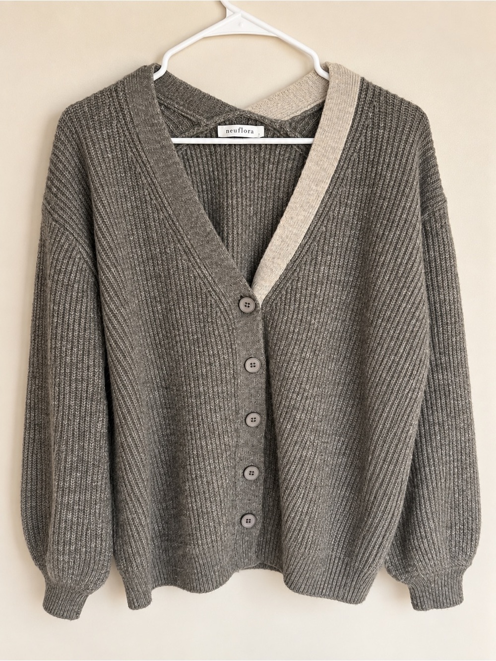 Neuflora Small V Neck Button Brown/Cream Cardigan